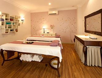 Thiết kế menu spa ấn tượng thu hút khách hàng